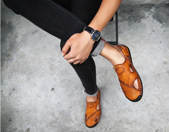 Sandales en cuir classiques