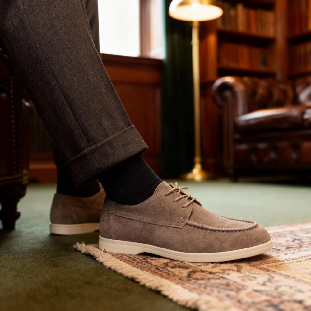 Chaussures élégantes en daim