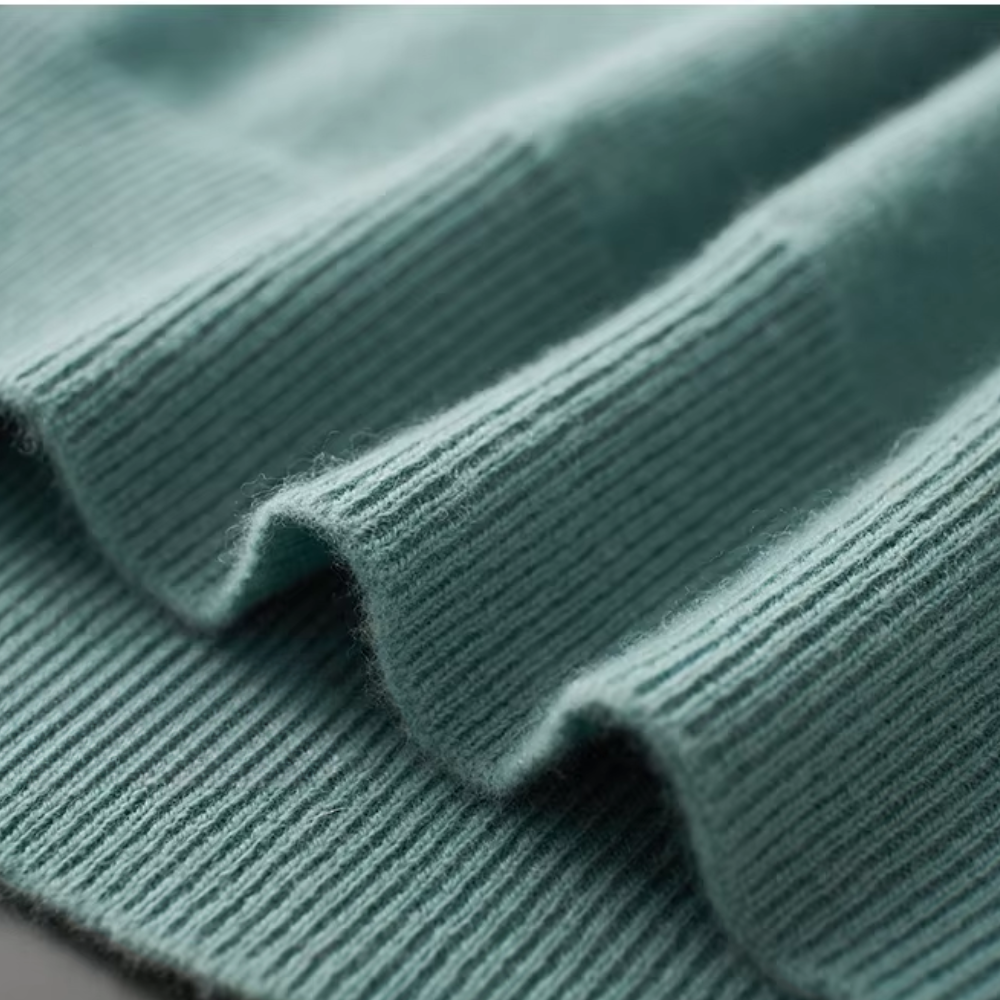 Pull en laine à col en V