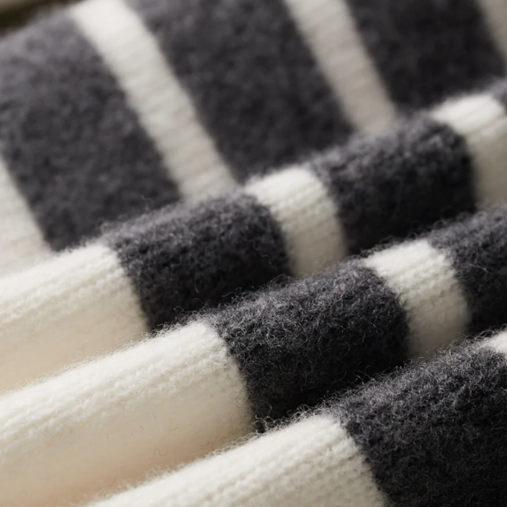 Pull à capuche en laine mérinos Arezzo