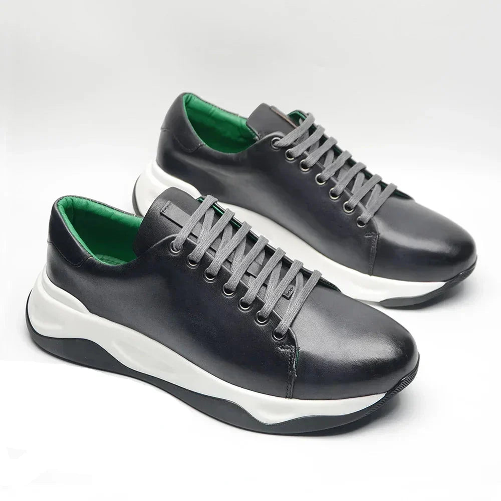 Chaussures en cuir de vachette haut de gamme